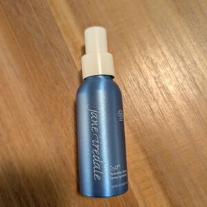 Jane Iredale D2O Hydration Spray